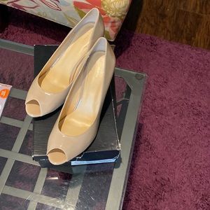 Peep toe heels